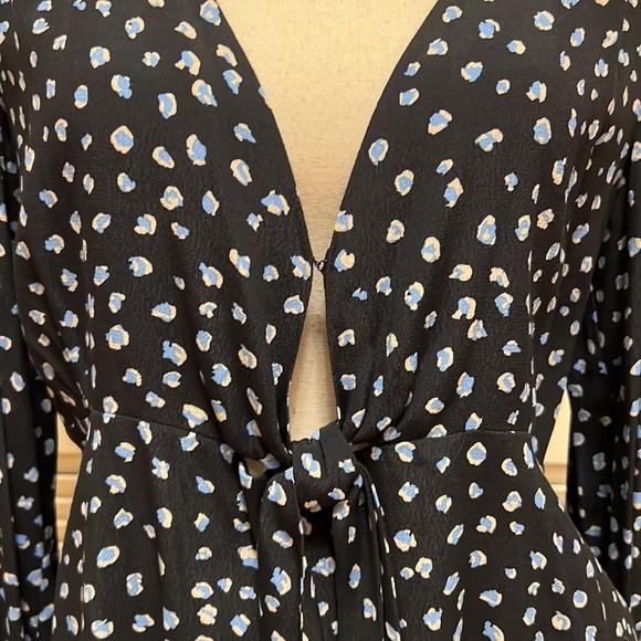 2. Sanctuary Ella Blouse in Navy with Front Tie - Picture 7 of 15